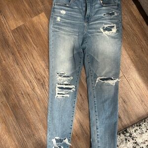 American Eagle Outfitters Light Blue Distressed Skinny Jeans